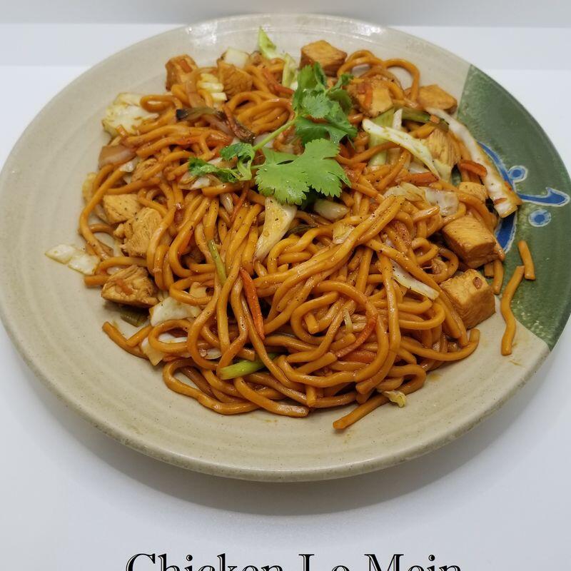 Chicken Lo Mein