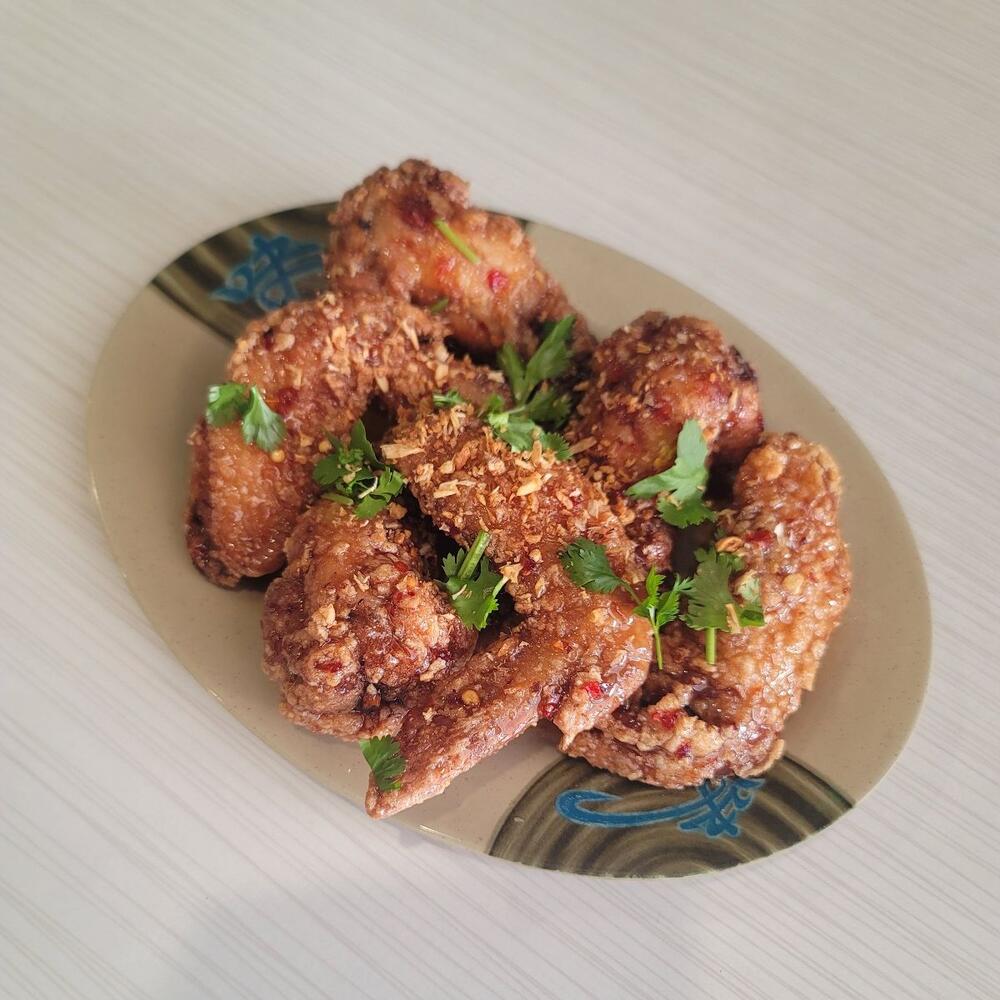 Fish Sauce Wings (6)